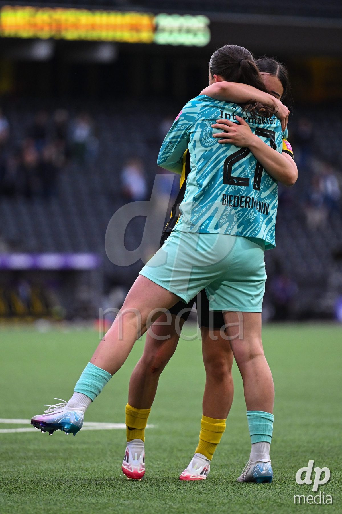 17/05/2025, Bern, Stadion Wankdorf, Women's Super League Final 2: BSC YB Frauen - GC Frauenfussball,  #7 Naomi Luyet (BSC YB Frauen) with #27 Tamara Biedermann (Young Boys) after the game