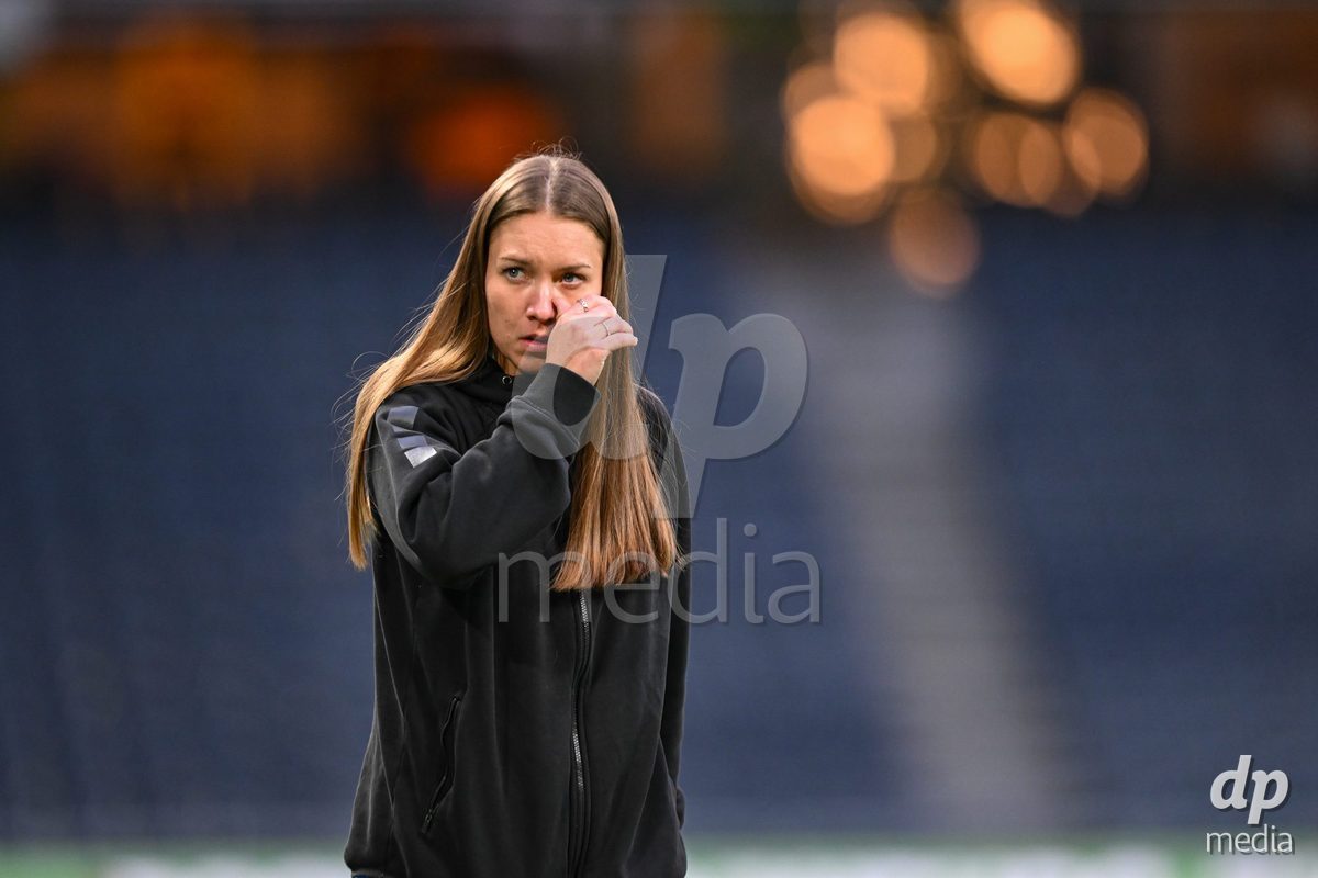 17/05/2025, Bern, Stadion Wankdorf, Women's Super League Final 2: BSC YB Frauen - GC Frauenfussball,  #28 Nina Predanic (Grasshopper Club Zurich) after defeat in the final