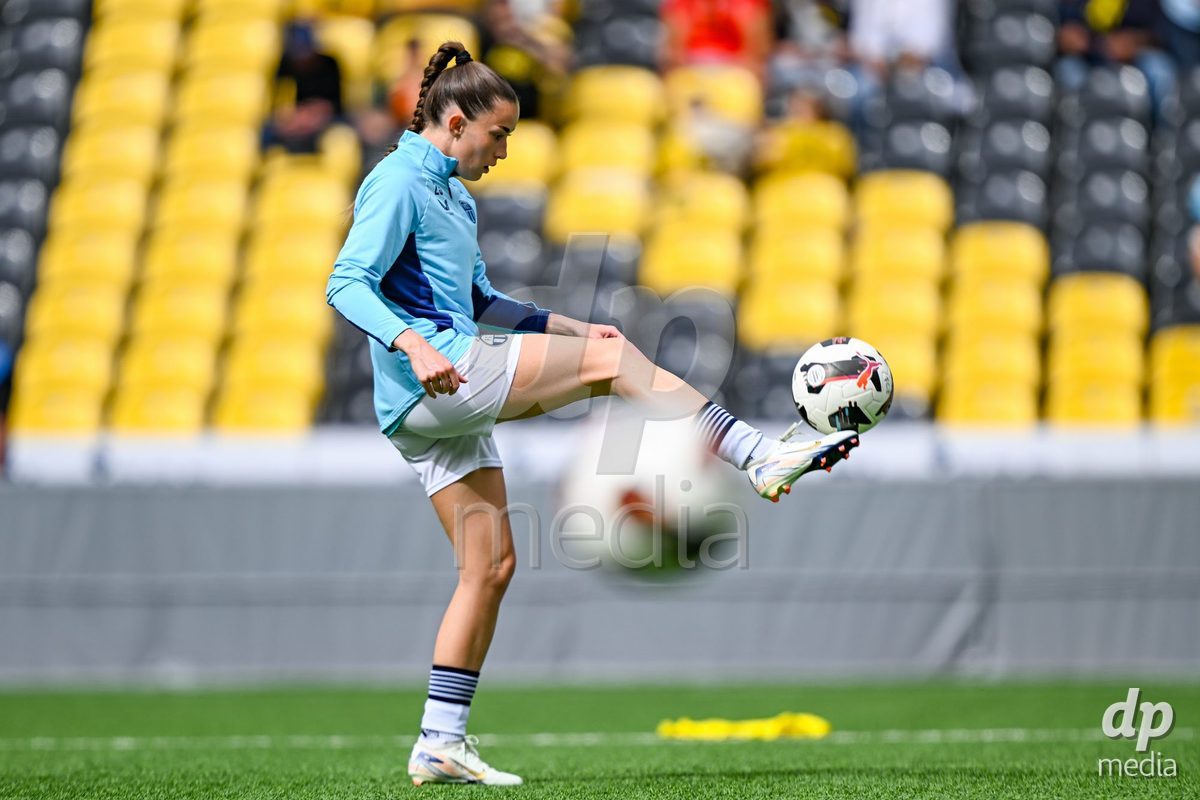 <zu during the Axa Womens Super League Football game between BSC Young Boys Frauen and FC Zürich Frauen at Wankdorf Stadium in Bern, Switzerland.