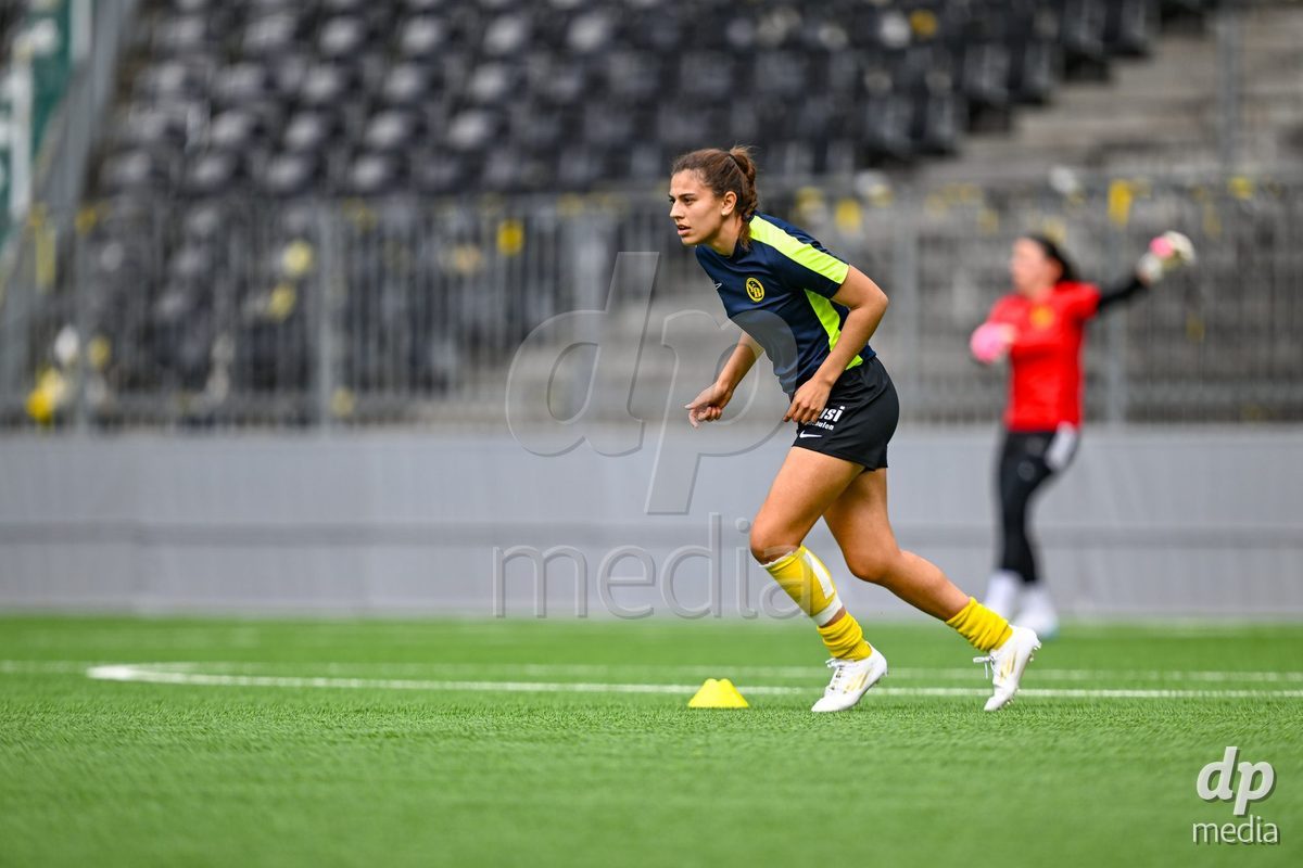 Stephanie Waeber (Young Boys) before the Axa Womens Super League Football game between BSC Young Boys Frauen and FC Zürich Frauen at Wankdorf Stadium in Bern, Switzerland.