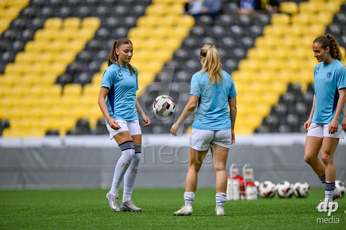 Alketa Rama (28 Zurich) before the Axa Womens Super League Football game between BSC Young Boys Frauen and FC Zürich Frauen at Wankdorf Stadium in Bern, Switzerland.