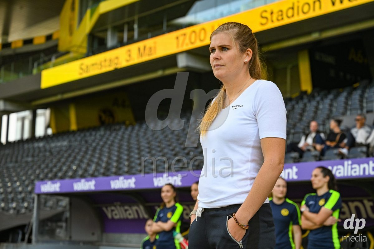 headcoach Imke Wubbenhorst (Young Boys) before the Axa Womens Super League Football game between BSC Young Boys Frauen and FC Zürich Frauen at Wankdorf Stadium in Bern, Switzerland.