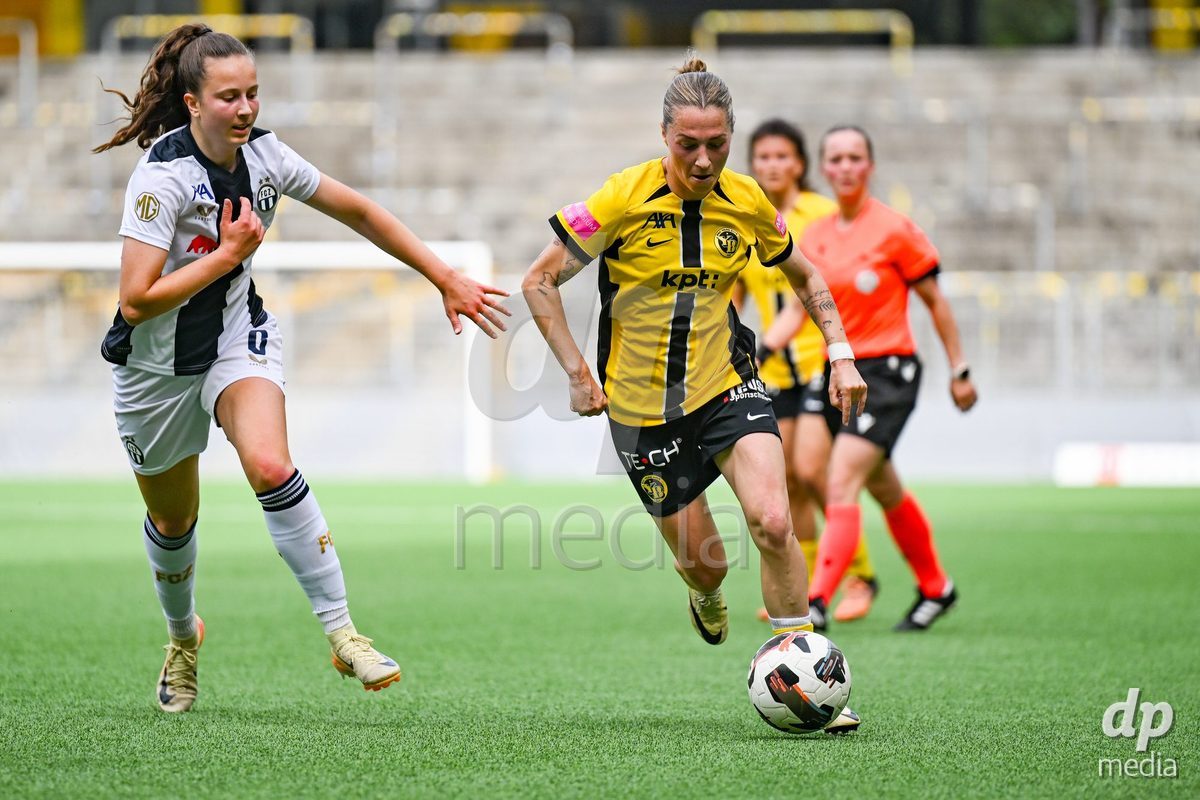 Luana Burge (6 Zurich) in duel with Lisa Josten (24 Young Boys) during the Axa Womens Super League Football game between BSC Young Boys Frauen and FC Zürich Frauen at Wankdorf Stadium in Bern, Switzerland.