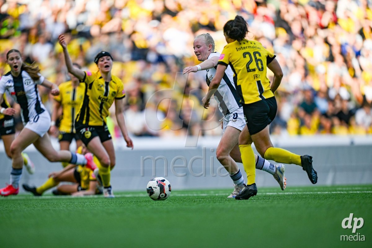during the Axa Womens Super League Football game between BSC Young Boys Frauen and FC Zürich Frauen at Wankdorf Stadium in Bern, Switzerland.