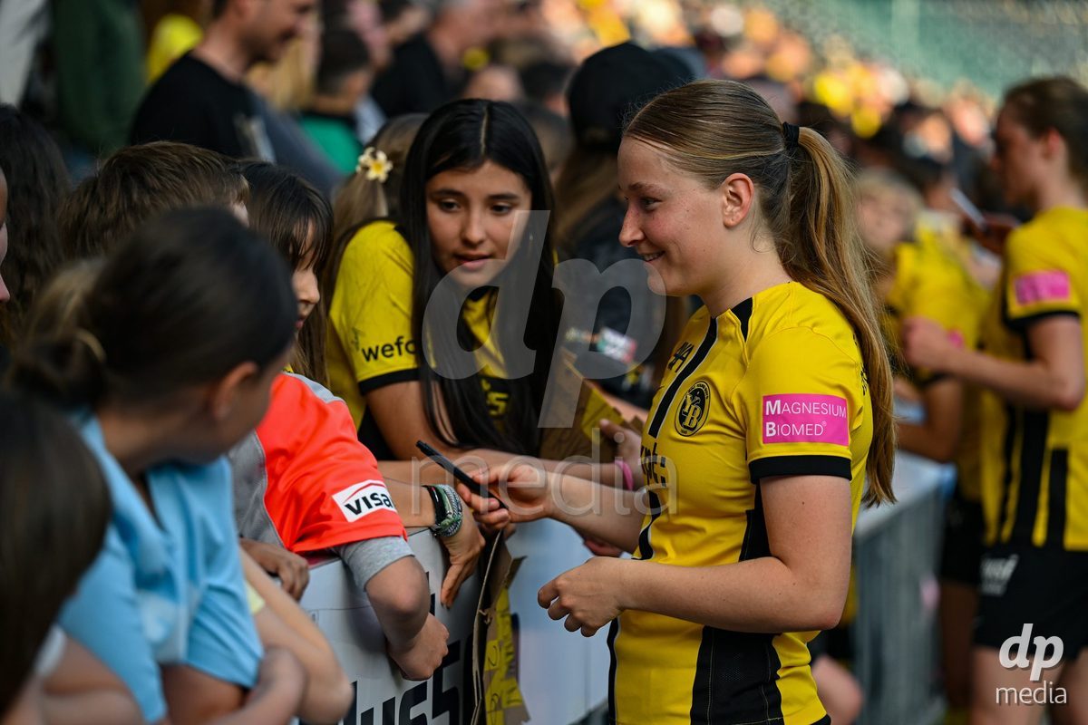 Noa Linn Munger (8 Young Boys) after wining the the Axa Womens Super League Football semifinal between BSC Young Boys Frauen and FC Zürich Frauen at Wankdorf Stadium in Bern, Switzerland.