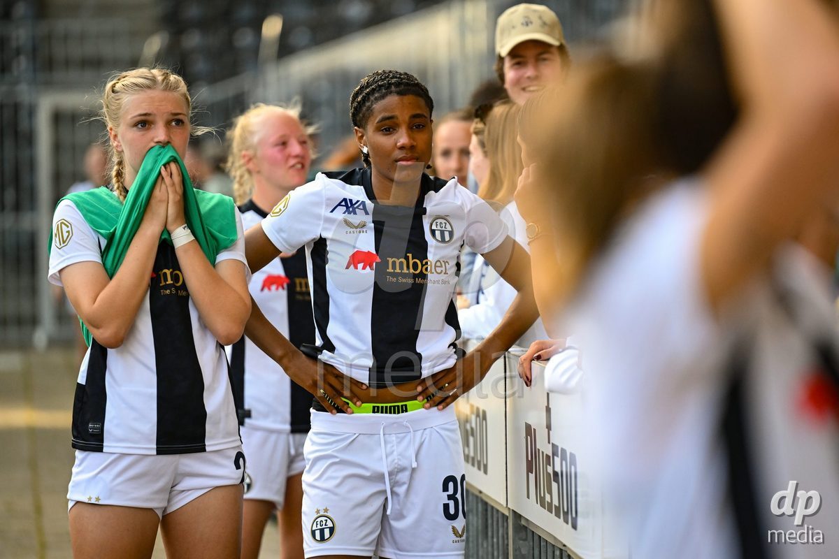 Romy Baraniak (25 Zurich) and Sury Alichy Pallotta Gil (30 Zurich) after loosing the the Axa Womens Super League Football semifinal between BSC Young Boys Frauen and FC Zürich Frauen at Wankdorf Stadium in Bern, Switzerland.
