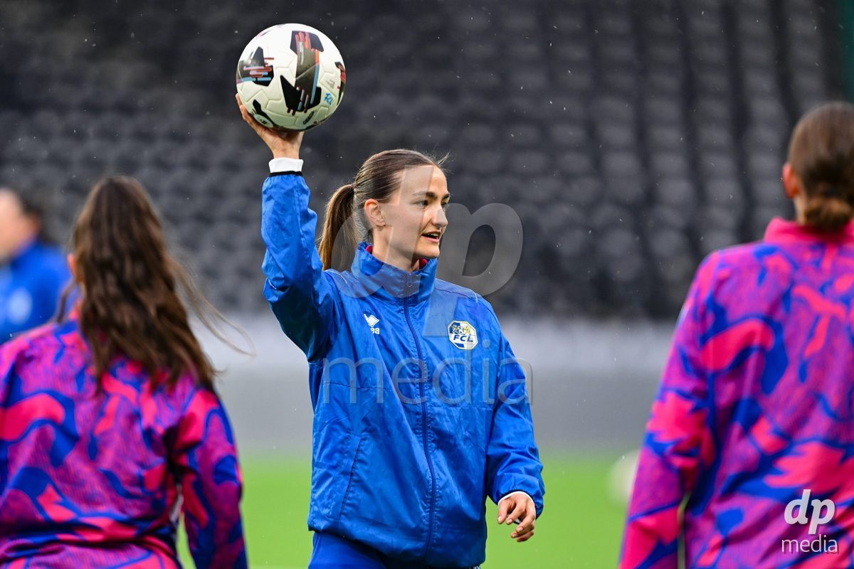 17.04.2025, Bern, Stadion Wankdorf, Women's Super League Quarterfinal 2: BSC YB Frauen - FC Luzern,  #21 Nathalie Pellier (FC Luzern)