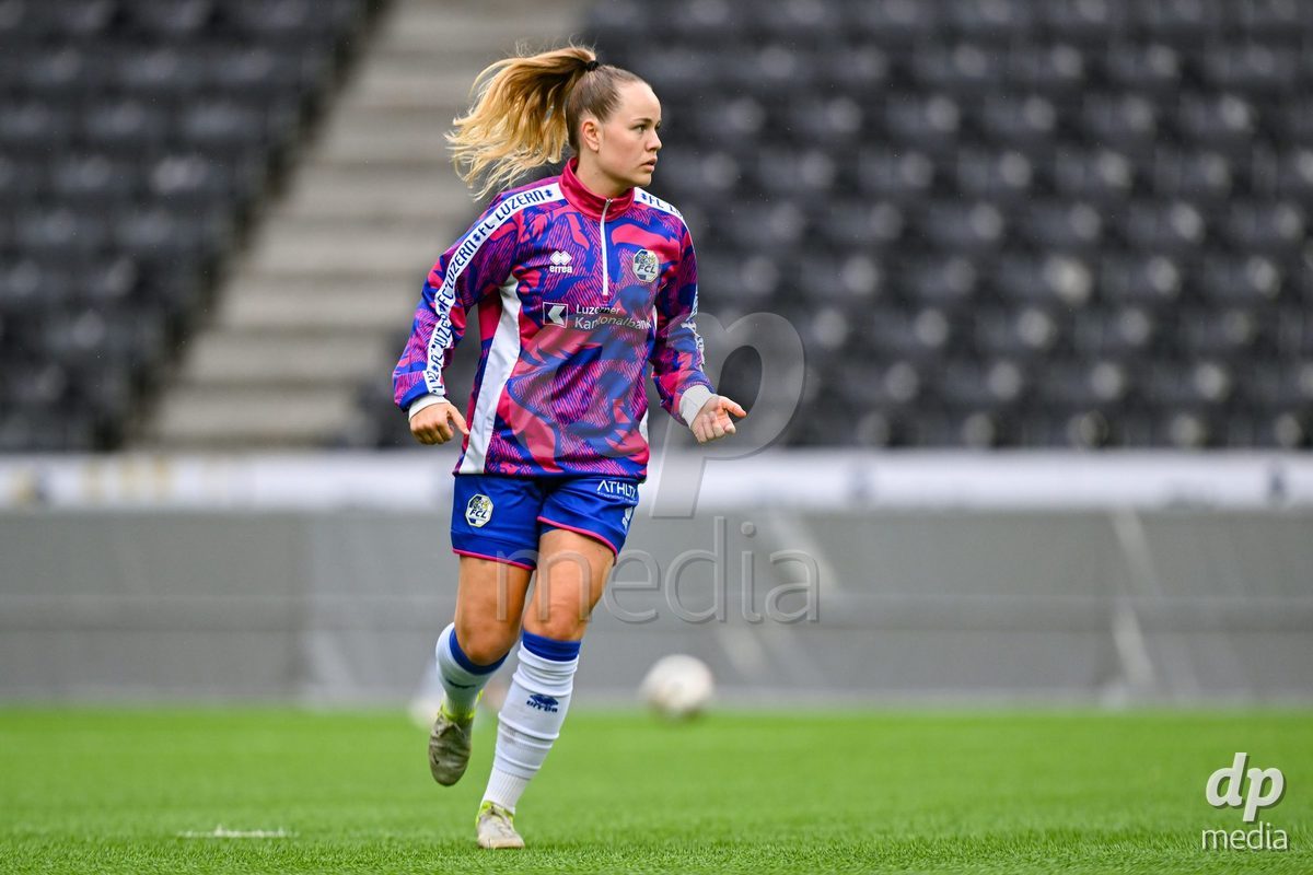 17.04.2025, Bern, Stadion Wankdorf, Women's Super League Quarterfinal 2: BSC YB Frauen - FC Luzern,  #8 Jamie Kenel (FC Luzern)