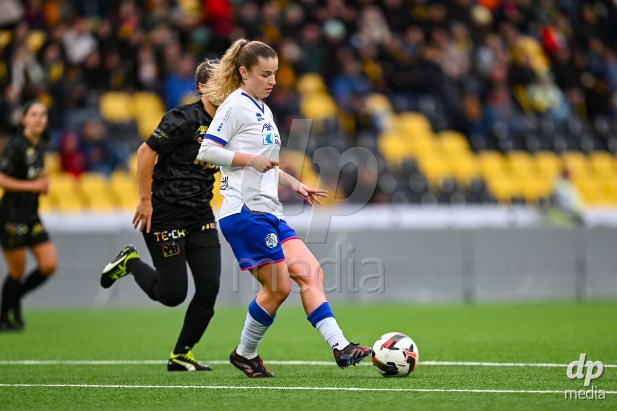 17.04.2025, Bern, Stadion Wankdorf, Women's Super League Quarterfinal 2: BSC YB Frauen - FC Luzern,  #5 Caterina Tramezzani (FC Luzern)