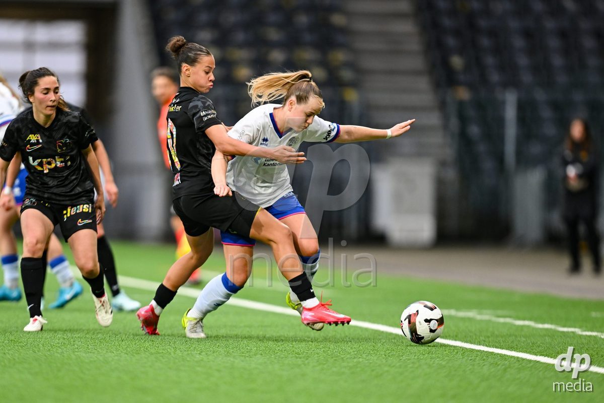17.04.2025, Bern, Stadion Wankdorf, Women's Super League Quarterfinal 2: BSC YB Frauen - FC Luzern,  #8 Jamie Kenel (FC Luzern) against #10 Iman Beney (BSC YB Frauen)