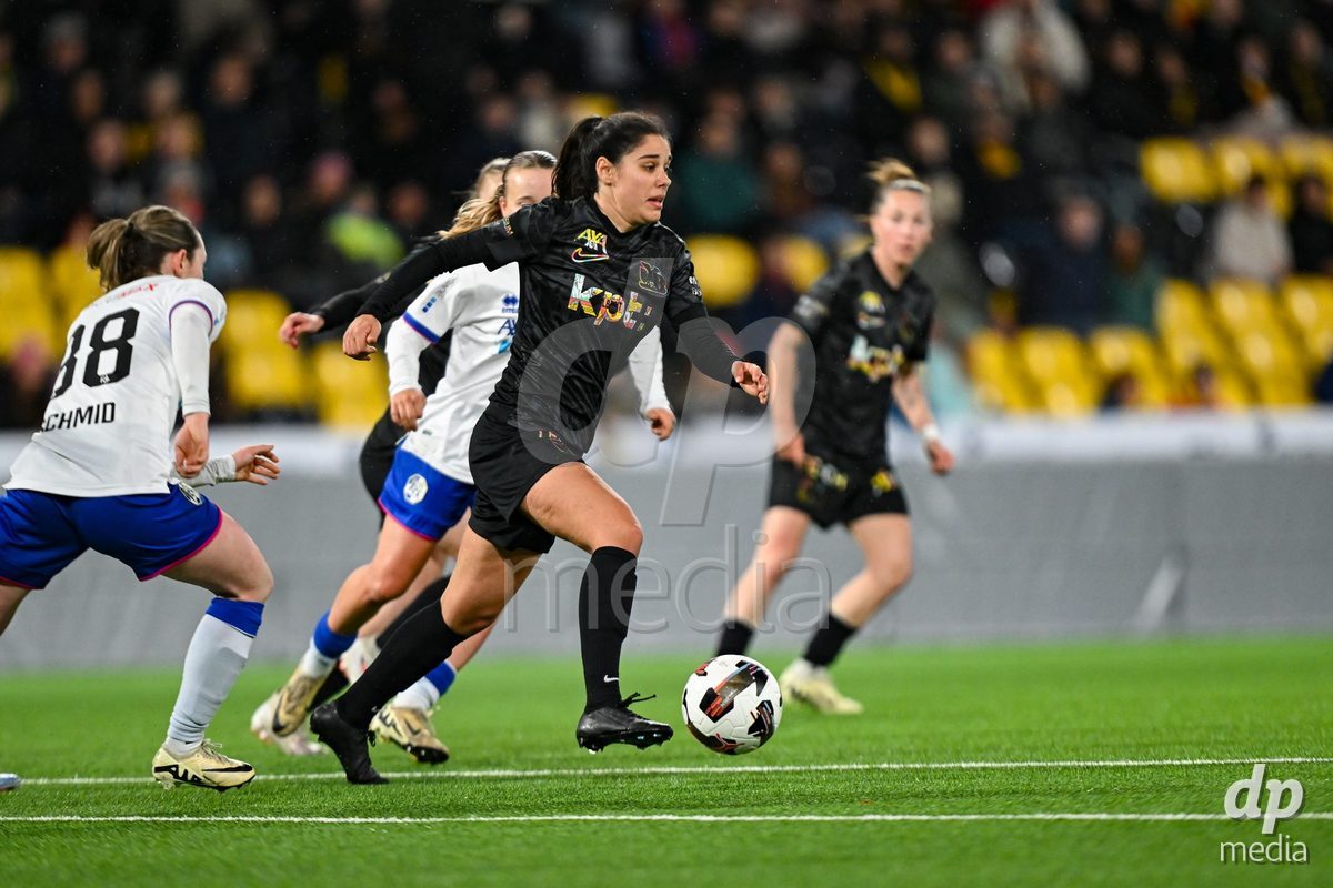 17.04.2025, Bern, Stadion Wankdorf, Women's Super League Quarterfinal 2: BSC YB Frauen - FC Luzern,  #26 Laura Frey (BSC YB Frauen)