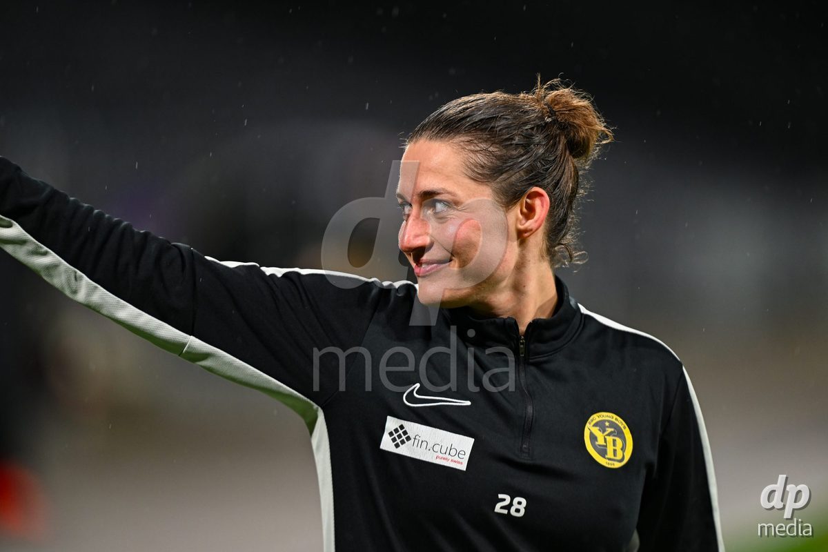 17.04.2025, Bern, Stadion Wankdorf, Women's Super League Quarterfinal 2: BSC YB Frauen - FC Luzern,  #18 Wibke Meister (BSC YB Frauen)