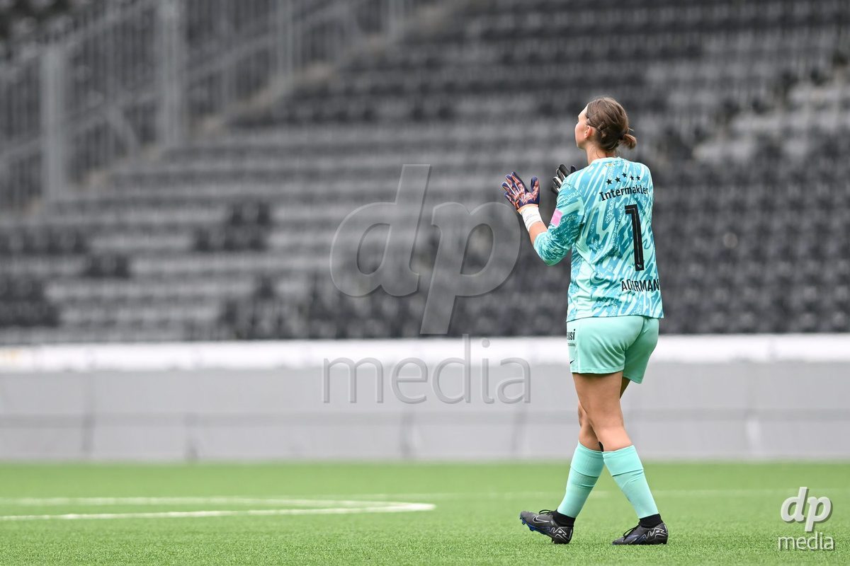 29/09/2024, Bern, Stadion Wankdorf, Women's Super League: BSC YB Frauen - FC Luzern, Jara Ackermann (Young Boys) in action
