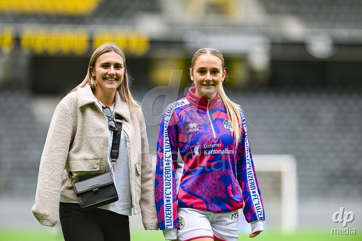 29/09/2024, Bern, Stadion Wankdorf, Women's Super League: BSC YB Frauen - FC Luzern,  #10 Chantal Ruf (FC Luzern, right) and #77 Jael Jost (FC Luzern, left)