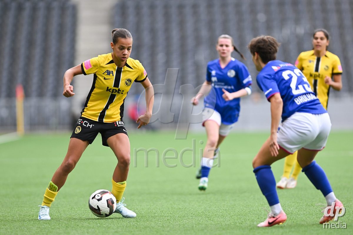 29/09/2024, Bern, Stadion Wankdorf, Women's Super League: BSC YB Frauen - FC Luzern,  #23 Iman Beney (BSC YB Frauen) controls the ball