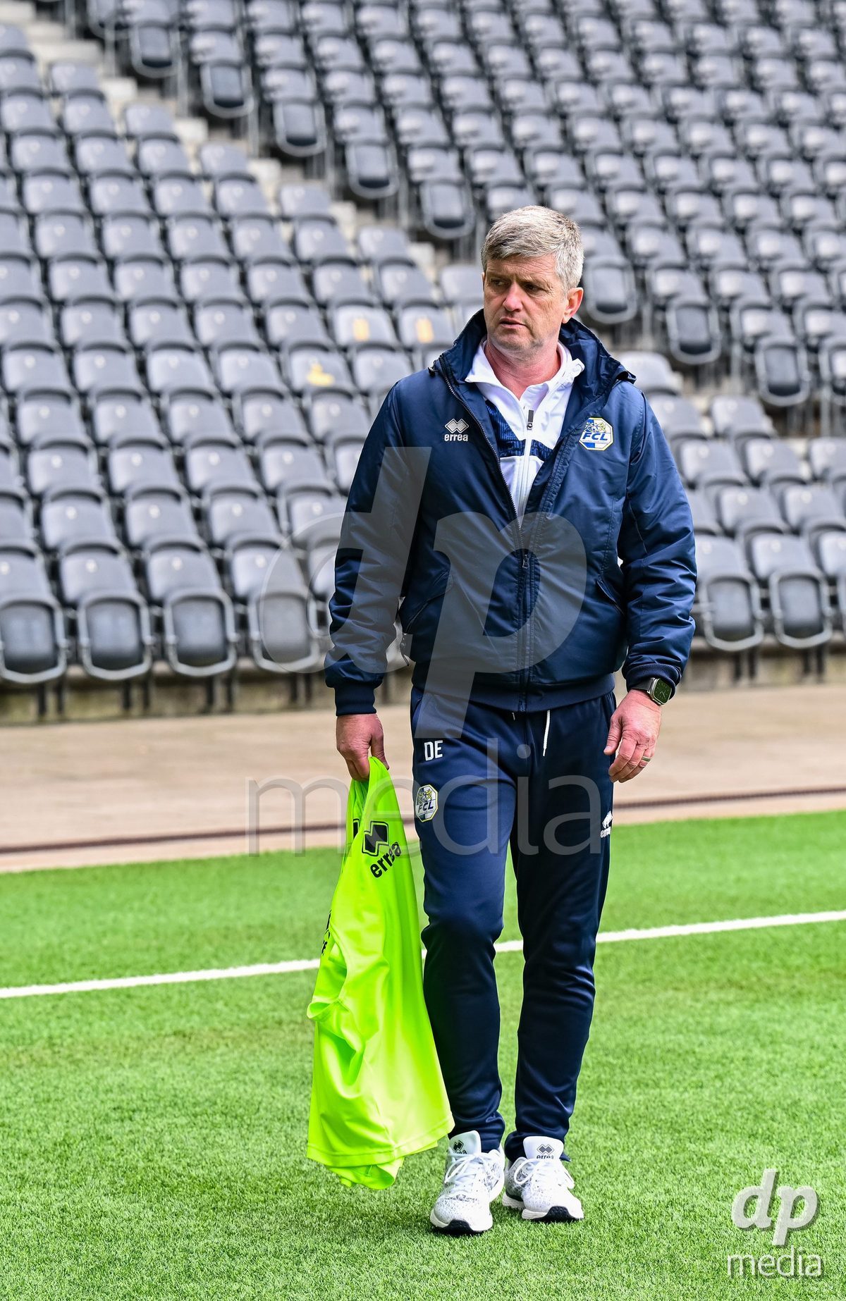 29/09/2024, Bern, Stadion Wankdorf, Women's Super League: BSC YB Frauen - FC Luzern,  coach David Edmondson (FC Luzern)