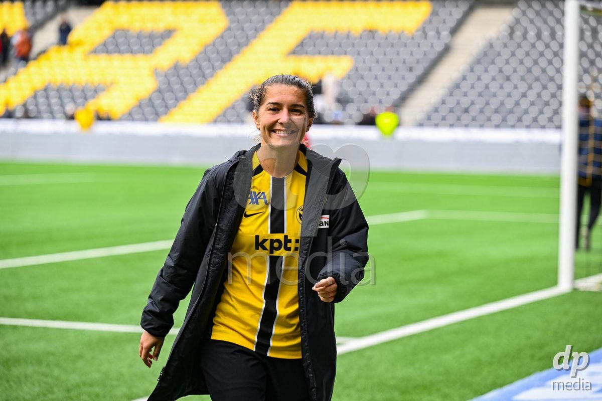 29/09/2024, Bern, Stadion Wankdorf, Women's Super League: BSC YB Frauen - FC Luzern,  #14 Courtney Strode (BSC YB Frauen)