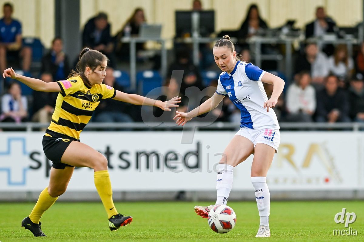 27.04.2024, Niederhasli, GC/Campus, Quarterfinals: Grasshopper Club Zürich - BSC YB Frauen,  #11 Lara Meroni (Grasshopper Club Zurich, right) against #31 Giulia Schlup (BSC YB Frauen, left)