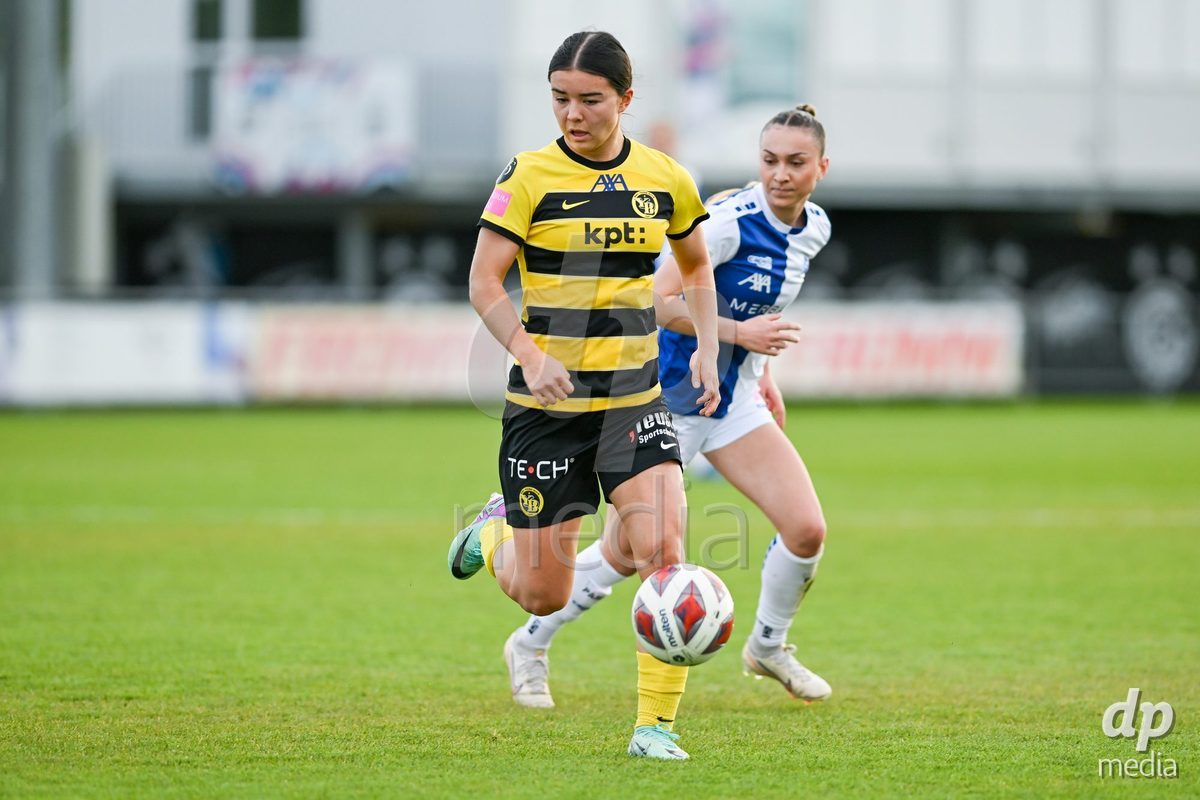 27.04.2024, Niederhasli, GC/Campus, Quarterfinals: Grasshopper Club Zürich - BSC YB Frauen,  #27 Naomi Luyet (BSC YB Frauen)