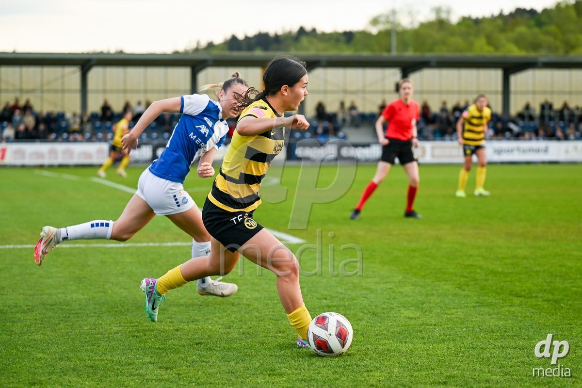 27.04.2024, Niederhasli, GC/Campus, Quarterfinals: Grasshopper Club Zürich - BSC YB Frauen, #27 Naomi Luyet (Young Boys)