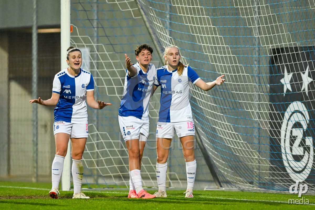 27.04.2024, Niederhasli, GC/Campus, Quarterfinals: Grasshopper Club Zürich - BSC YB Frauen,  #17 Klaudia Lefeld (Grasshopper Club Zurich, left) and #19 Emoke Papai (Grasshopper Club Zurich, right), #16 Emanuela Pfister (Grasshopper Club Zurich, center)