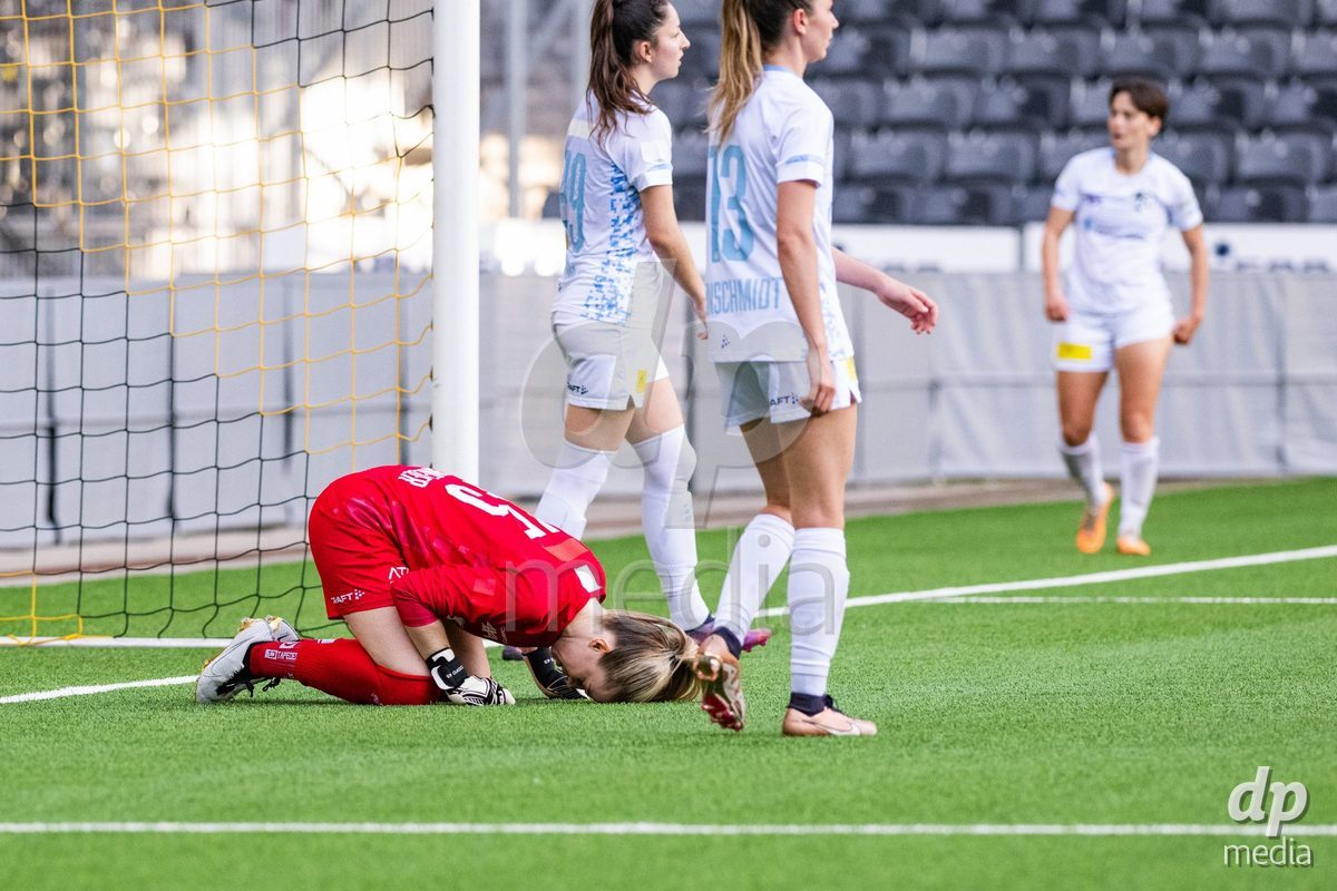 13.04.2024, Bern, Stadion Wankdorf, Women's Super League: BSC YB Frauen - FC Luzern,  #39 Lynn Haring (FC Luzern)