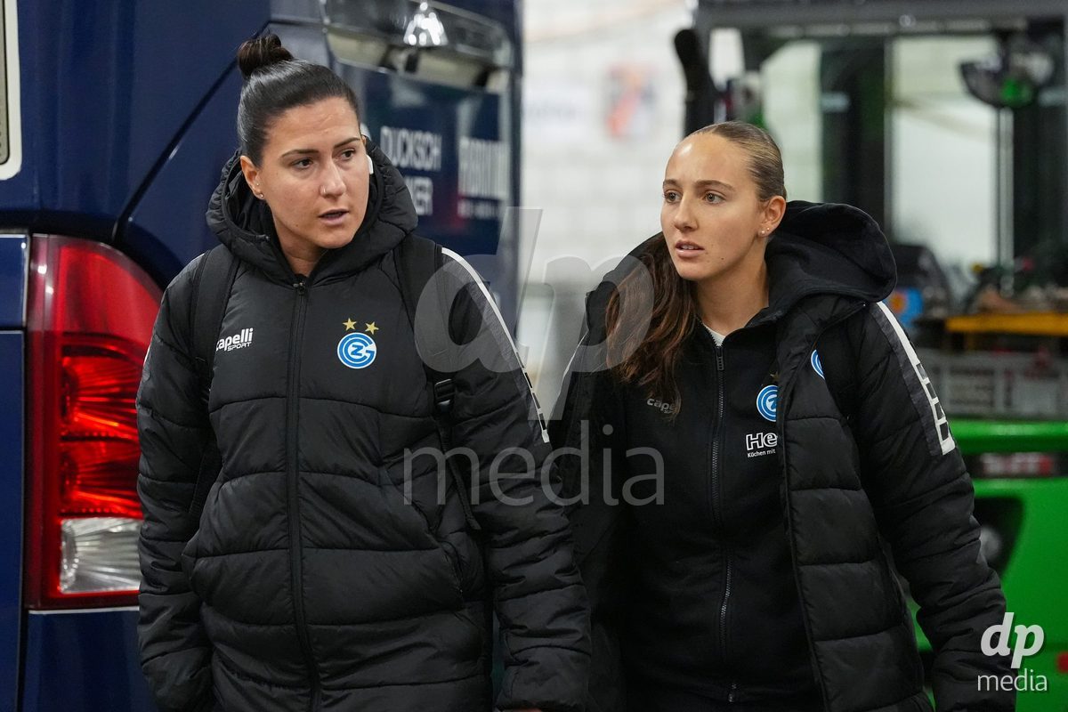 Schweiz: Axa Women's Cup 2025/26, BSC YB Frauen vs GC Frauenfussball - Stadion Wankdorf, Bern:
