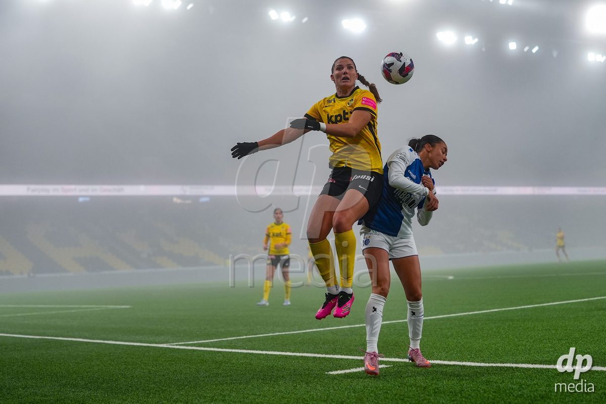Schweiz: Axa Women's Cup 2025/26, BSC YB Frauen vs GC Frauenfussball - Stadion Wankdorf, Bern: