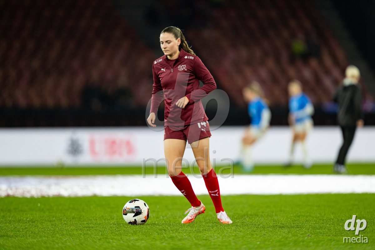 during the UEFA Women's Nations League game between Switzerland and Island at Stadion Letzigrund in Zurich, Switzerland.