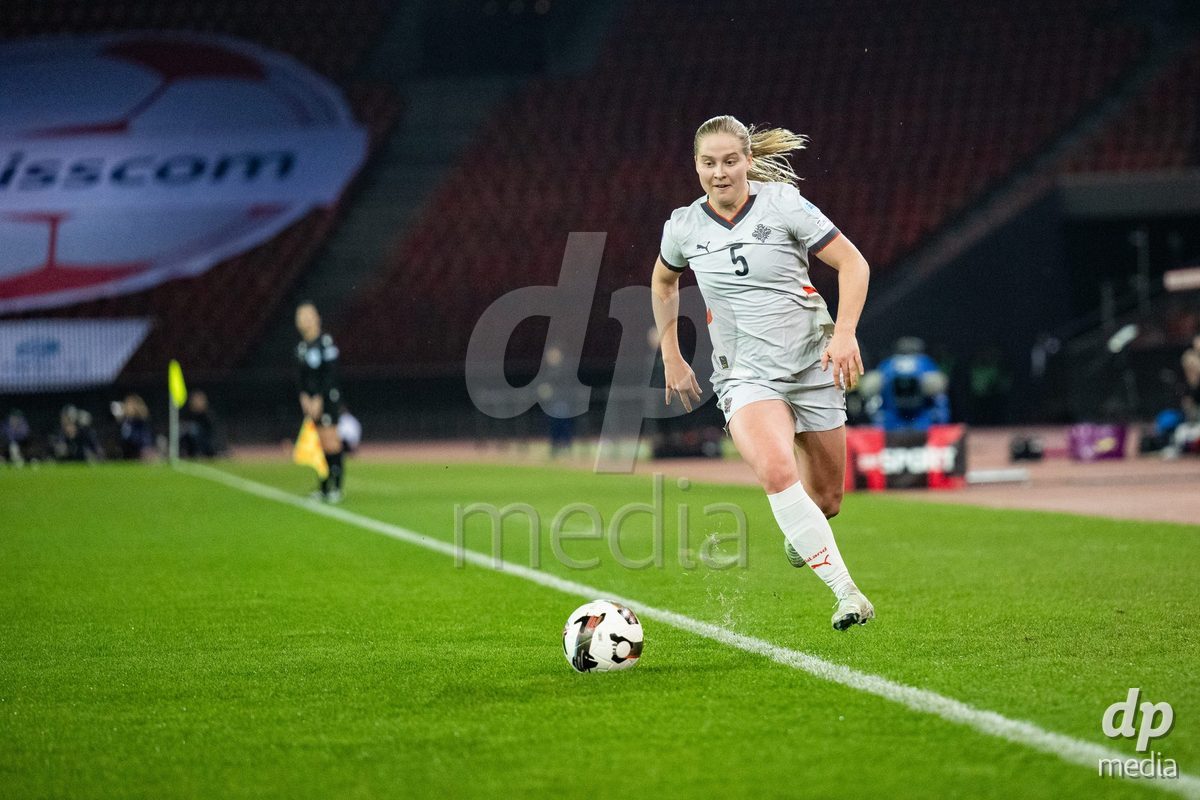 Emilia Asgeirsdottir (5 Island) during the UEFA Women's Nations League game between Switzerland and Island at Stadion Letzigrund in Zurich, Switzerland.