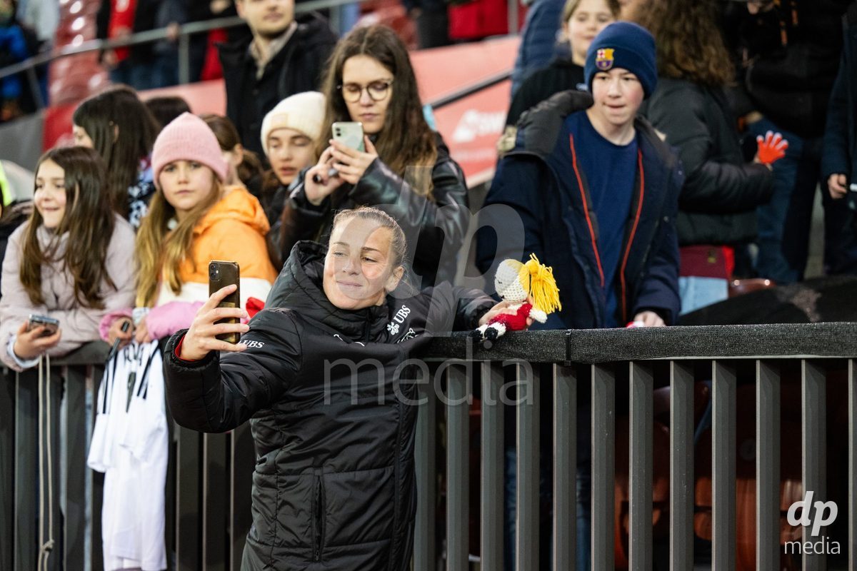 during the UEFA Women's Nations League game between Switzerland and Island at Stadion Letzigrund in Zurich, Switzerland.