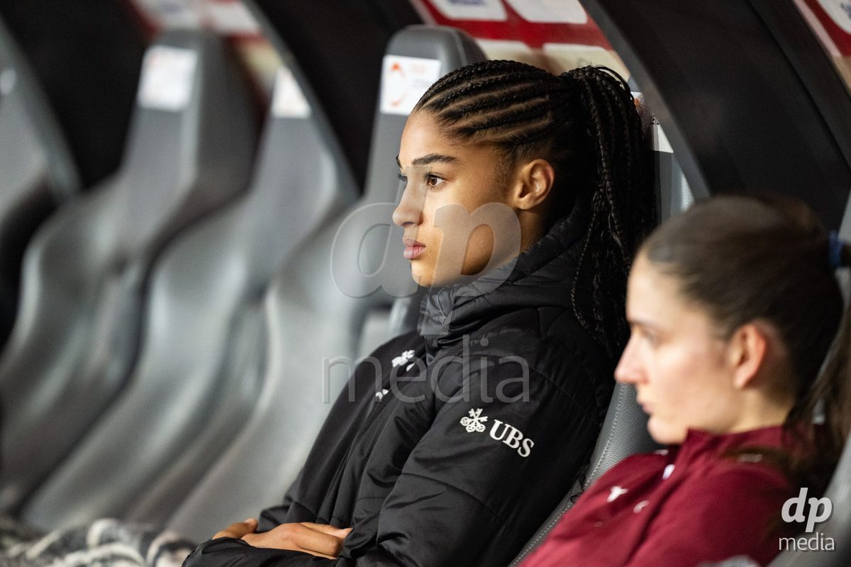 Sydney Schertenleib (7 Switzerland) after the UEFA Women's Nations League game between Switzerland and Island at Stadion Letzigrund in Zurich, Switzerland.