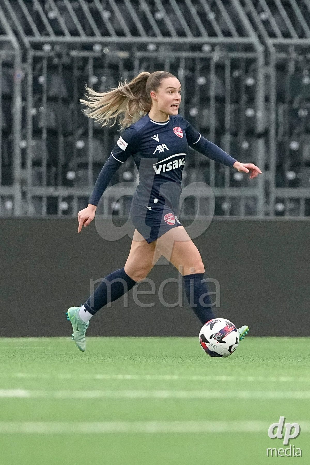 Schweiz: Axa Women's Cup 2025/26, BSC YB Frauen vs FC Thun - Stadion Wankdorf, Bern: Nicole Tiller (19 Thun) in aktion
