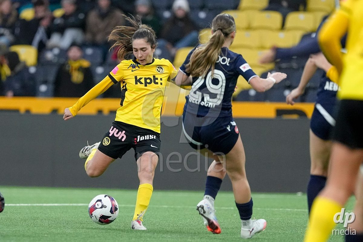 Schweiz: Axa Women's Cup 2025/26, BSC YB Frauen vs FC Thun - Stadion Wankdorf, Bern: Audrey Remy (19 YB Frauen) erzielt das 3:0