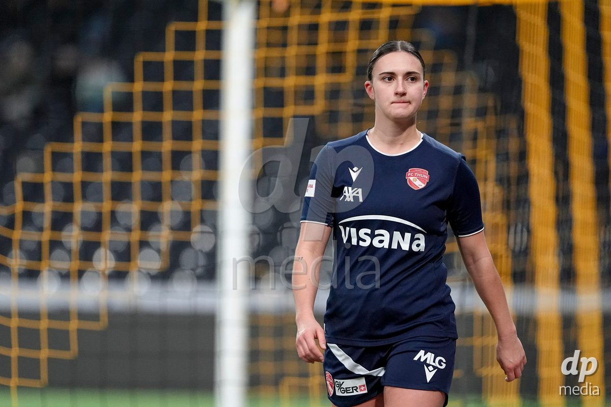 Schweiz: Axa Women's Cup 2025/26, BSC YB Frauen vs FC Thun - Stadion Wankdorf, Bern: Jael Jost (77 Thun) nach dem Auswechsel