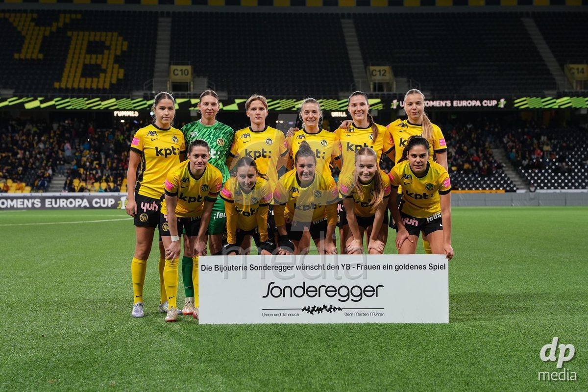 Schweiz: UEFA Women's Europa Cup 2025/26 1/8 final, BSC YB Frauen vs AC Sparta Praha - Stadion Wankdorf, Bern: Startelf der BSC YB Frauen