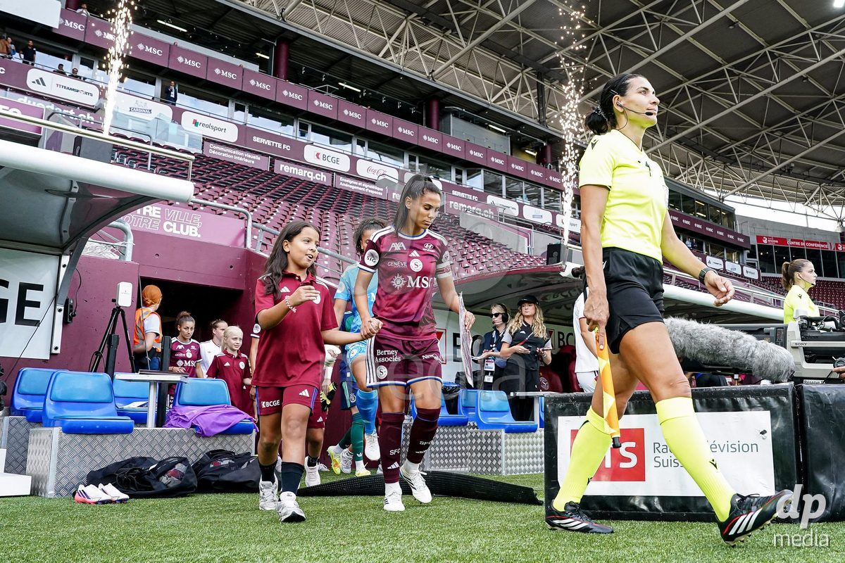 Geneva, Switzerland - September 2: Daina Bourma of Servette FC Chenois Feminin enters during the UEFA Women's Champions League match between Servette FC Chenois Feminin and AC Sparta Praha at Stade de Geneve on September 2, 2026 in Geneva, Switzerland.