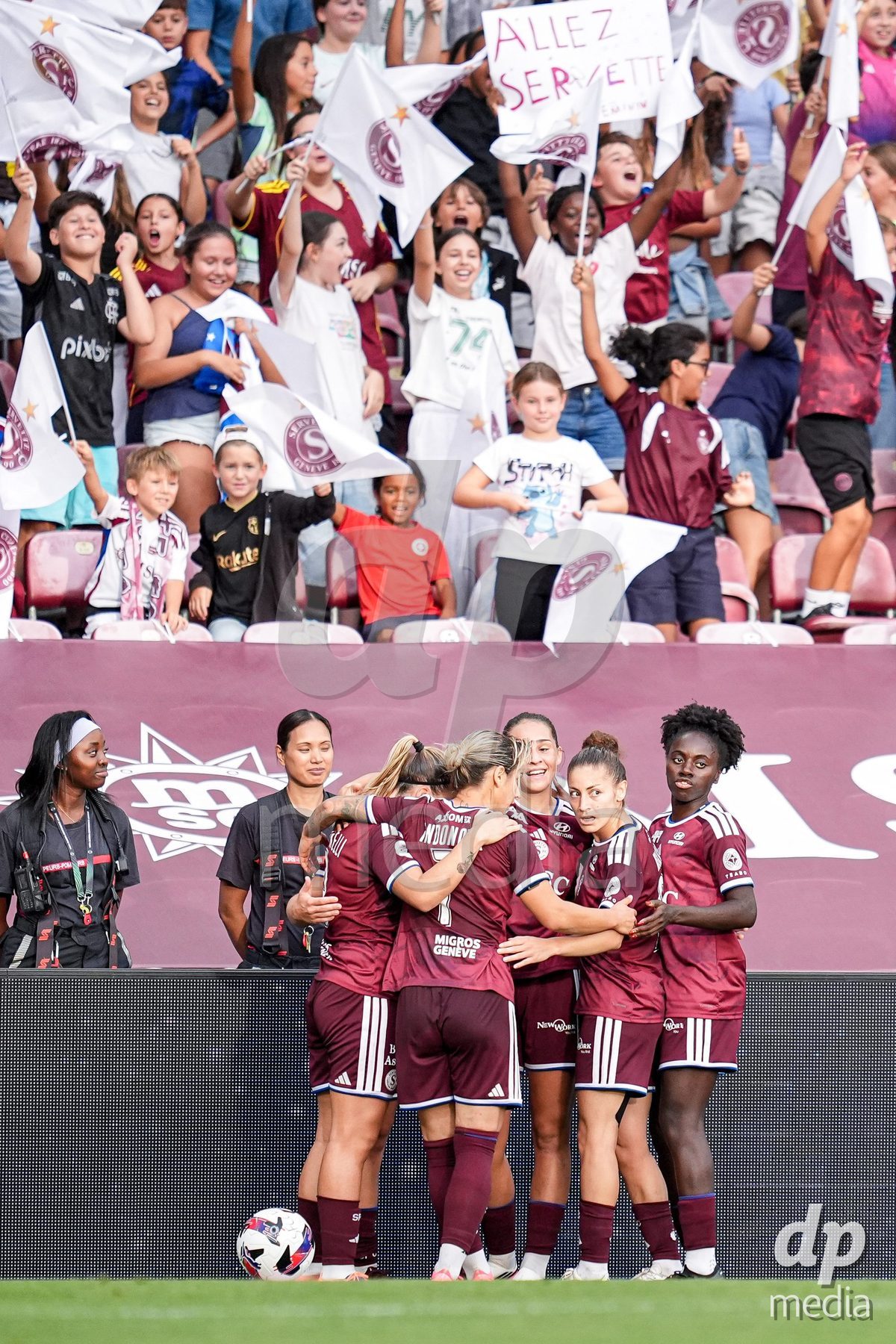 Geneva, Switzerland - September 2: Magdalena Izabela Sobal of Servette FC Chenois Feminin celebrates with teammates after scoring her team's first goal during the UEFA Women's Champions League match between Servette FC Chenois Feminin and AC Sparta Praha at Stade de Geneve on September 2, 2026 in Geneva, Switzerland.