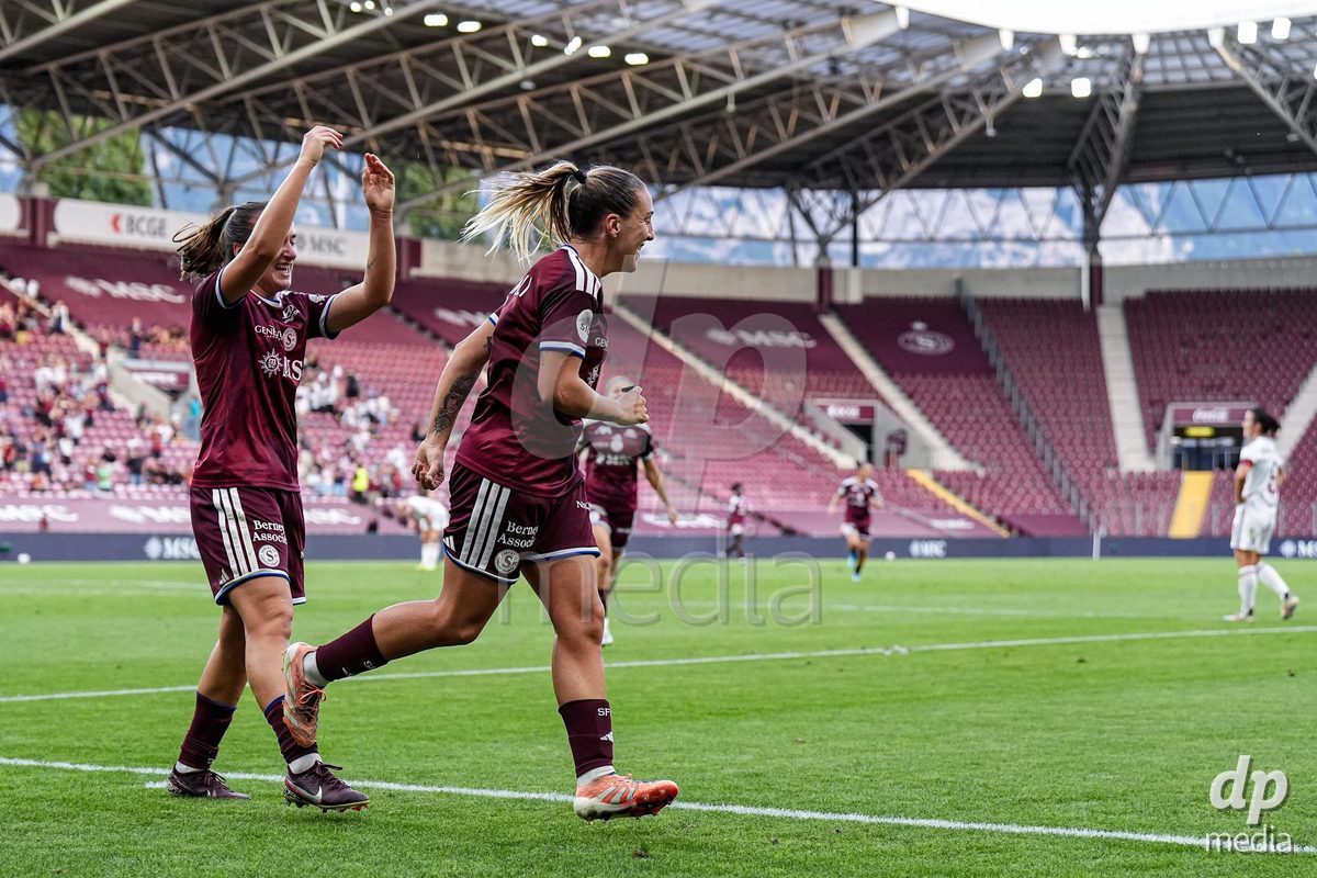 Geneva, Switzerland - September 2: Gloria Marinelli of Servette FC Chenois Feminin celebrates the second team goal with Magdalena Izabela Sobal of Servette FC Chenois Feminin (L)  during the UEFA Women's Champions League match between Servette FC Chenois Feminin and AC Sparta Praha at Stade de Geneve on September 2, 2026 in Geneva, Switzerland.