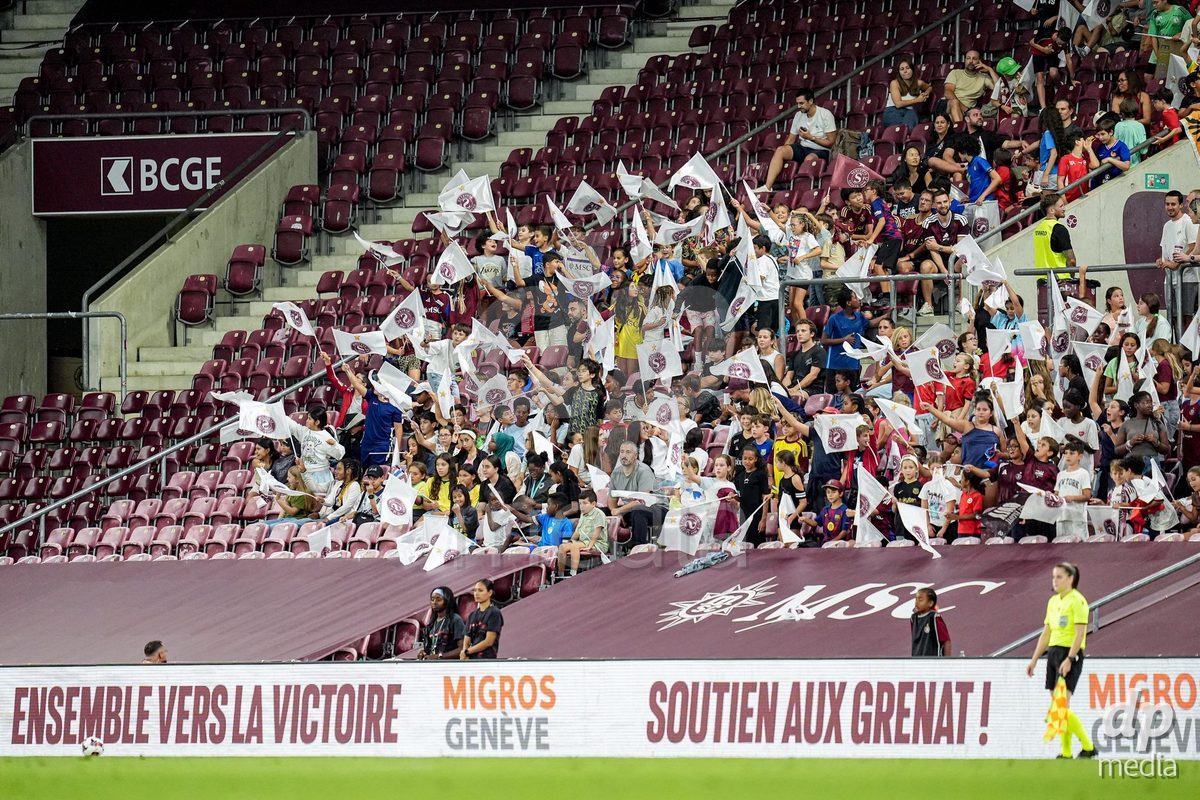 Geneva, Switzerland - September 2: Fans of Servette cheering during the UEFA Women's Champions League match between Servette FC Chenois Feminin and AC Sparta Praha at Stade de Geneve on September 2, 2026 in Geneva, Switzerland.