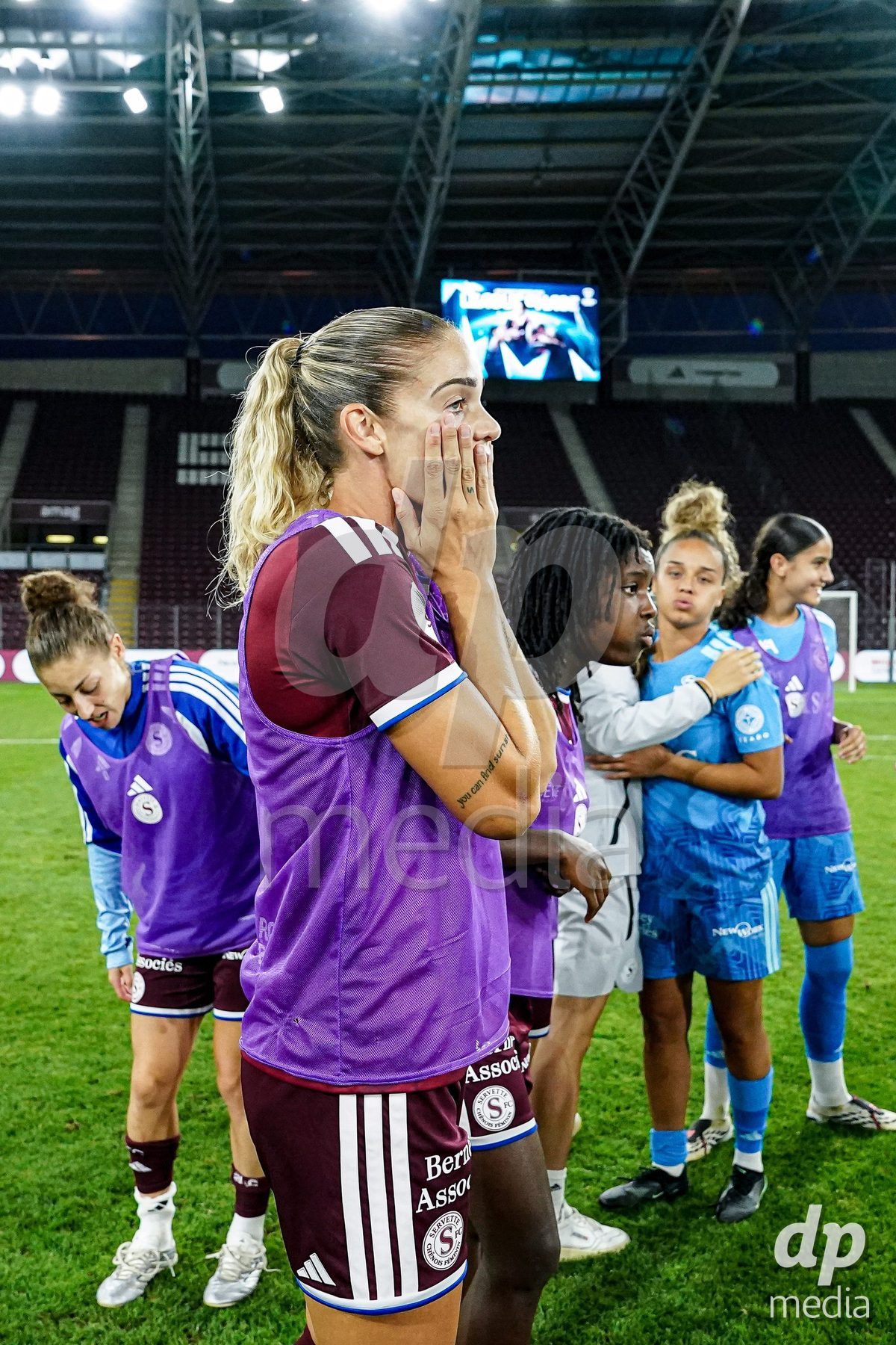 Geneva, Switzerland - September 2: Stefanie De Alem da Eira of Servette FC Chenois Feminin celebrates the victory and entry into the UWCL league phase after during the UEFA Women's Champions League match between Servette FC Chenois Feminin and AC Sparta Praha at Stade de Geneve on September 2, 2026 in Geneva, Switzerland.