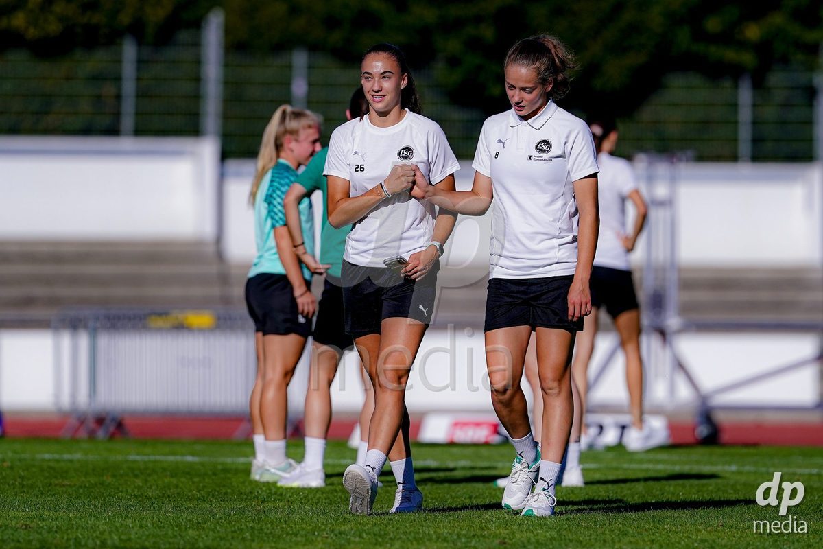 Basel, Switzerland - September 4: Players of St. Gallen 1879 arrival during the AXA Women's Super League match between FC Basel 1893 and FC St. Gallen 1879 at Leichtathletikstadion on September 4, 2026 in Basel, Switzerland.
