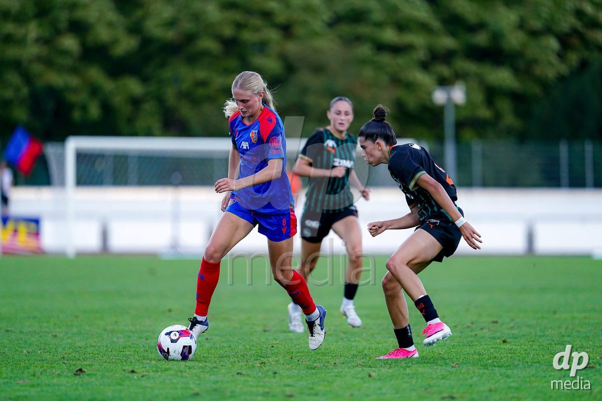 Basel, Switzerland - September 4: Jacqueline Hand of FC Basel 1893 (L) battle for the ball during the AXA Women's Super League match between FC Basel 1893 and FC St. Gallen 1879 at Leichtathletikstadion on September 4, 2026 in Basel, Switzerland.