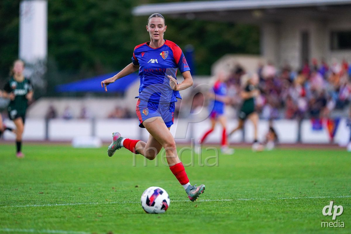 Basel, Switzerland - September 4: Mia Bennewitz of FC Basel 1893 controls the ball during the AXA Women's Super League match between FC Basel 1893 and FC St. Gallen 1879 at Leichtathletikstadion on September 4, 2026 in Basel, Switzerland.