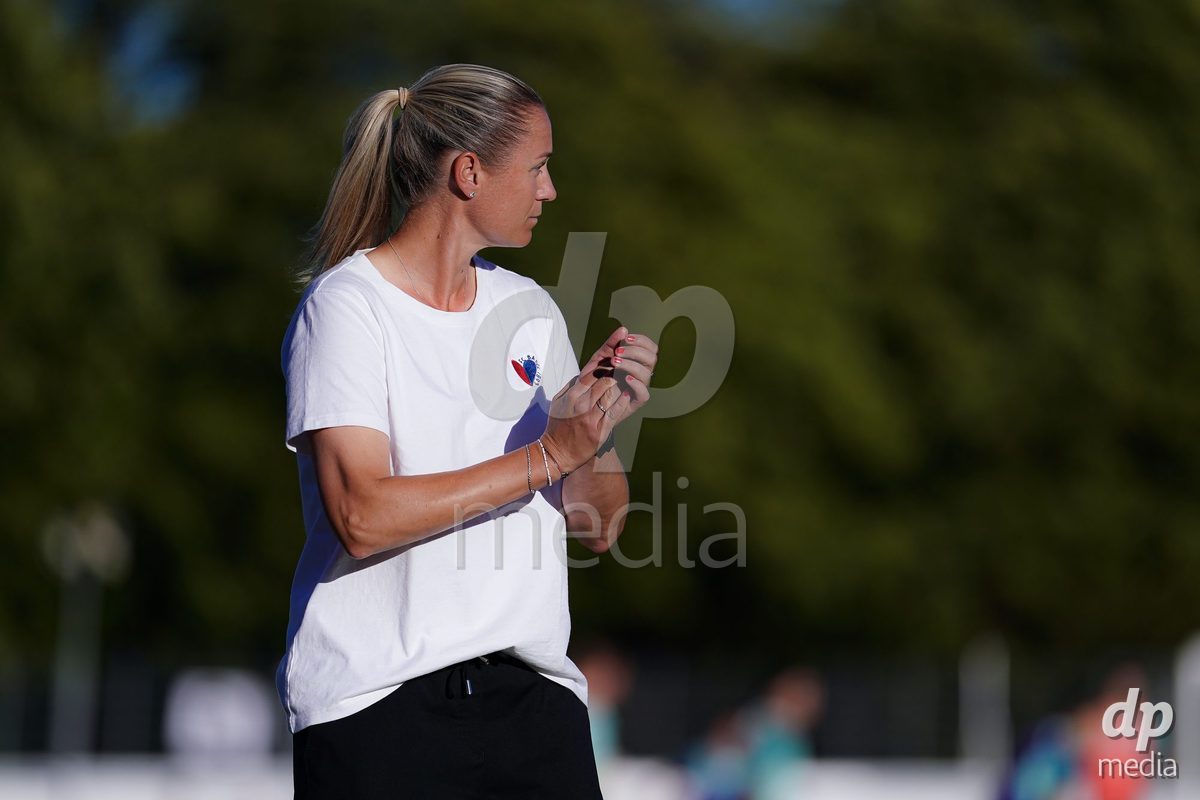 Basel, Switzerland - September 4: Danique Stein, Head Coach of FC Basel 1893, during the AXA Women's Super League match between FC Basel 1893 and FC St. Gallen 1879 at Leichtathletikstadion on September 4, 2026 in Basel, Switzerland.