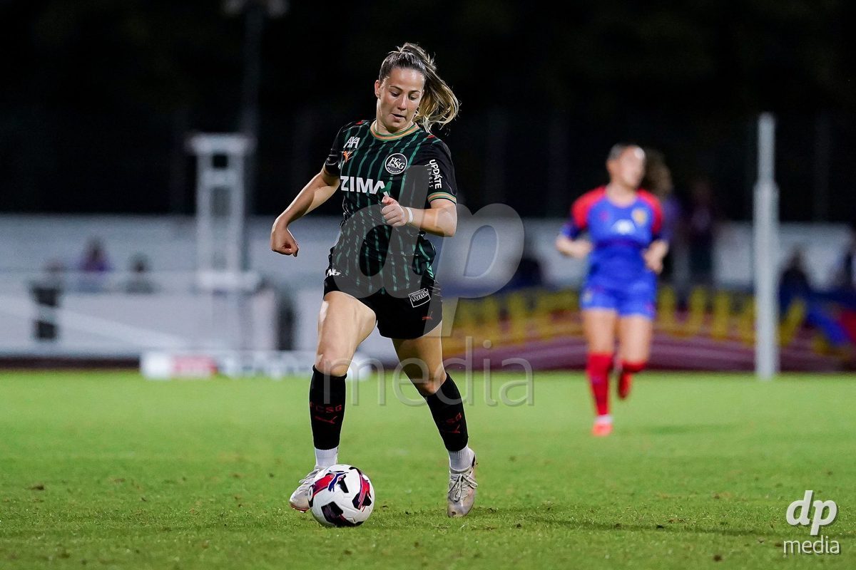 Basel, Switzerland - September 4: Sina Hauswirth of St.Gallen 1879 controls the ball during the AXA Women's Super League match between FC Basel 1893 and FC St. Gallen 1879 at Leichtathletikstadion on September 4, 2026 in Basel, Switzerland.