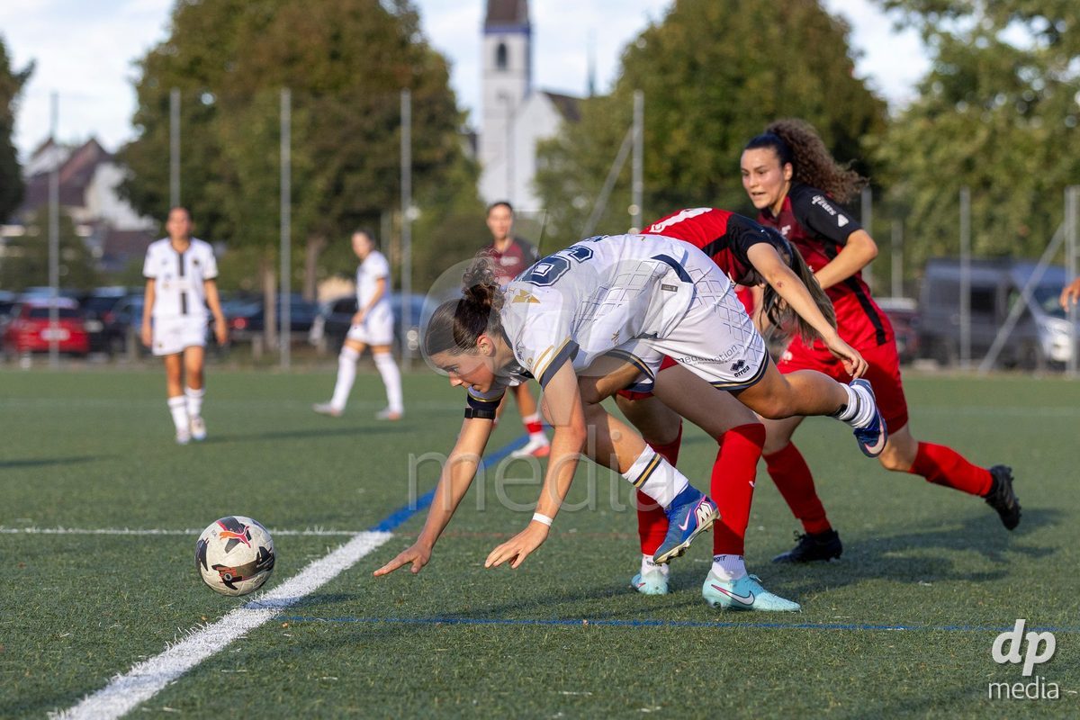 Aarau, Switzerland - September 5: XX during the AXA Women's Super League match between FC Aarau Frauen and FC Luzern at Sportanlage Schachen on September 5, 2026 in Aarau, Switzerland. Alyssa Keller of FC Luzern Frauen in action