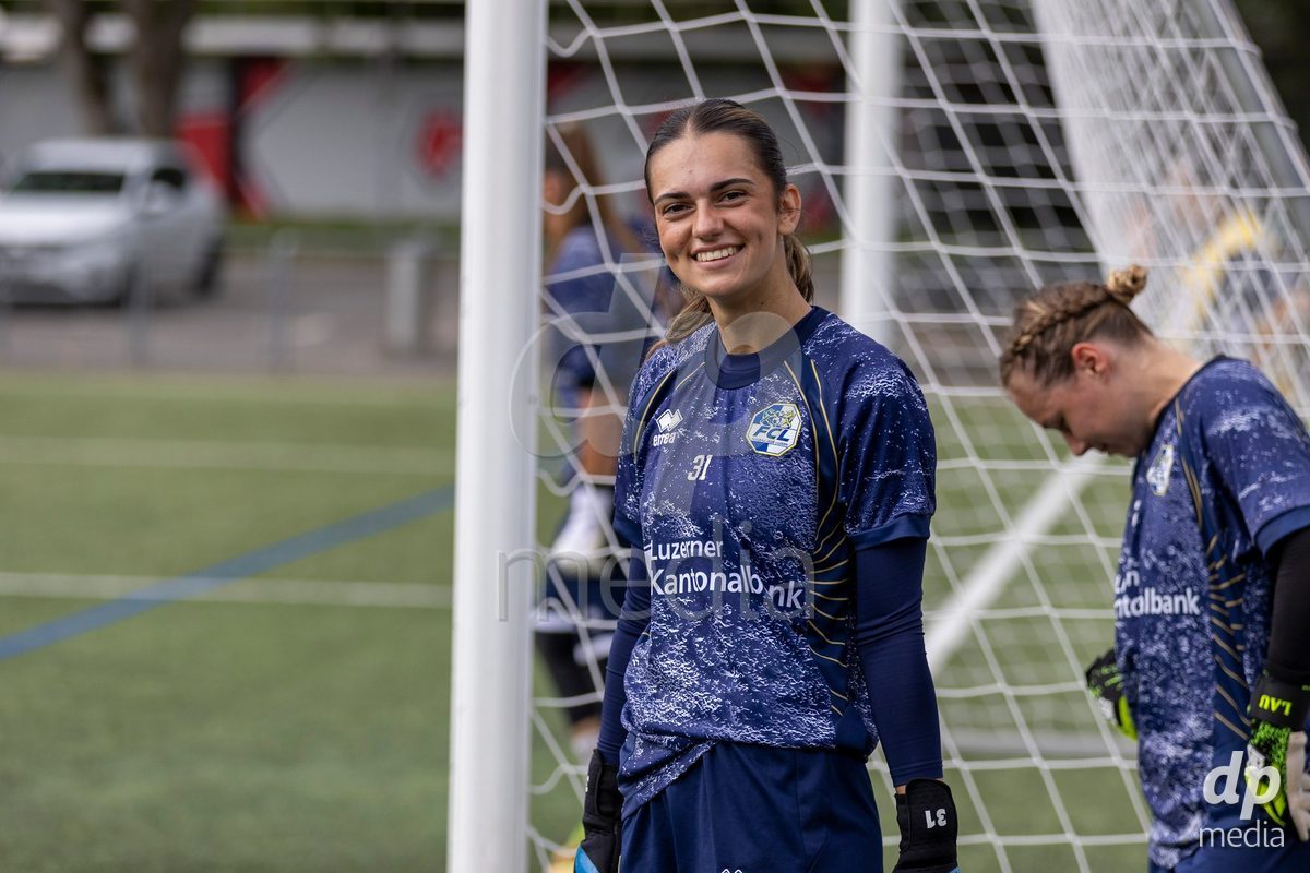 Aarau, Switzerland - September 5: goalkeeper Tina Arsic  of FC Luzern Frauen during the AXA Women's Super League match between FC Aarau Frauen and FC Luzern at Sportanlage Schachen on September 5, 2026 in Aarau, Switzerland.