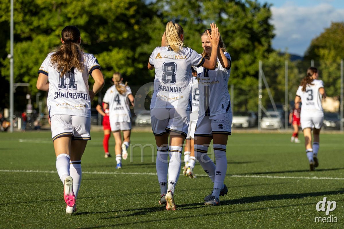 Aarau, Switzerland - September 5: Romy Baraniak of FC Luzern Frauen celebrating her goal with her teammates during the AXA Women's Super League match between FC Aarau Frauen and FC Luzern at Sportanlage Schachen on September 5, 2026 in Aarau, Switzerland.