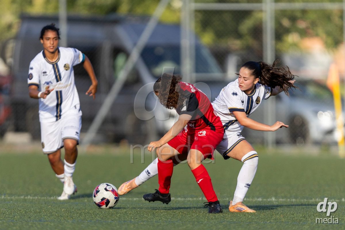Aarau, Switzerland - September 5: Melissa Rondalli of FC Luzern Frauen in action during the AXA Women's Super League match between FC Aarau Frauen and FC Luzern at Sportanlage Schachen on September 5, 2026 in Aarau, Switzerland.